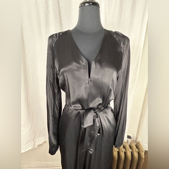 Dixie Silky Jumpsuite - Picture 2 of 7